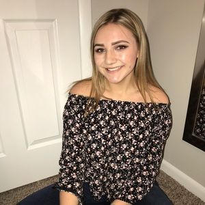 Meet your Posher, Annette